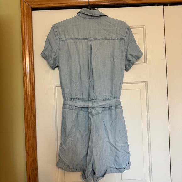CLOTH & STONE Rolled Hem Utility Chambray Romper, Soft Tencel, Size Small - Picture 5 of 9